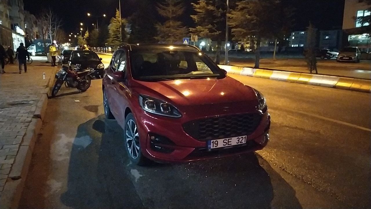 Otomobilin çarptığı yaya yaralandı