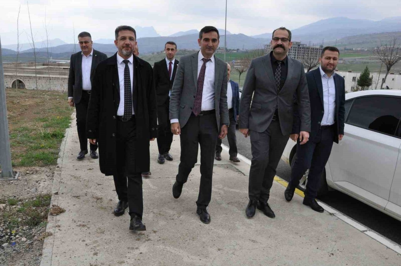 Şırnak Üniversitesinde “6 Şubat 2023 Deprem Şehitleri Ormanı” kuruldu