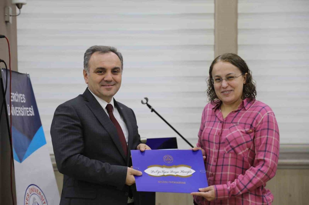 ERÜ’den 2022 yılında bilimsel proje ödülü alan akademisyenlere teşekkür