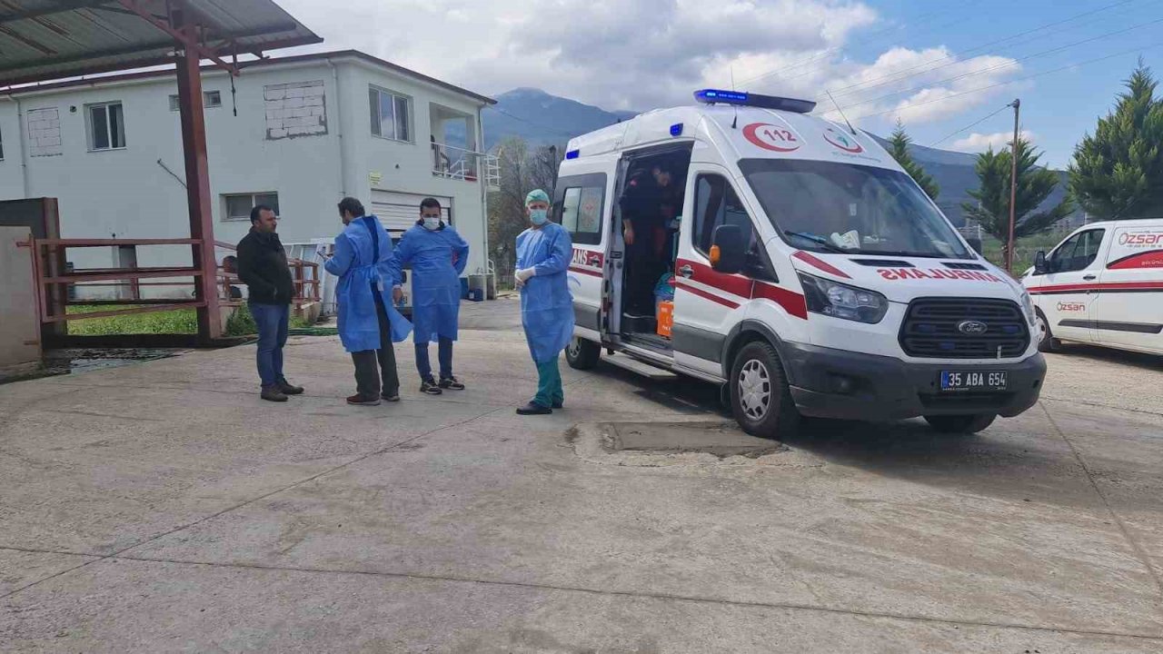 Helikopter tarlaya indi, doktorlar 2 saat mücadele etti, işçi kurtarılamadı