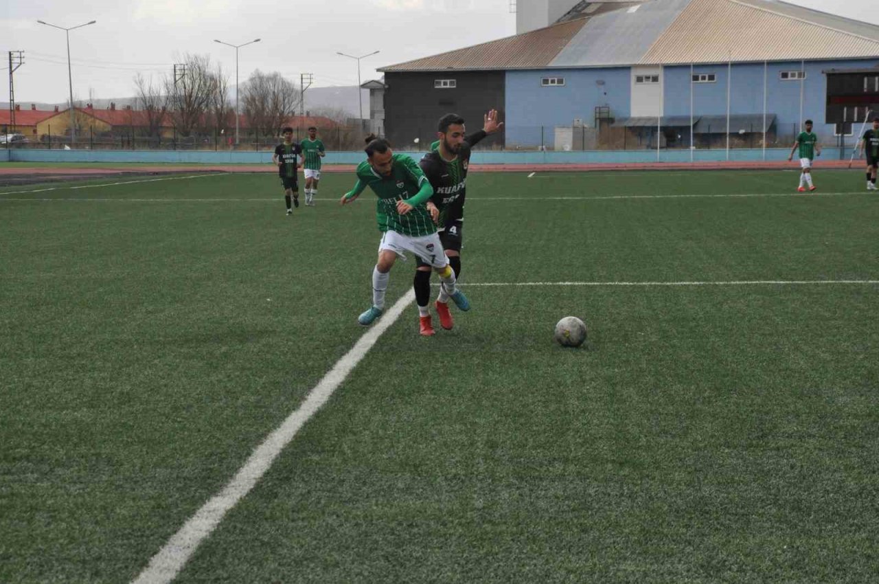 Kars 36 Spor: 6 Iğdır Es Spor: 2