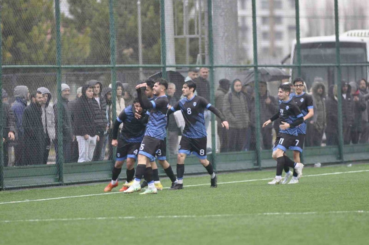 Kayseri Atletikspor, ligi namağlup bitirdi