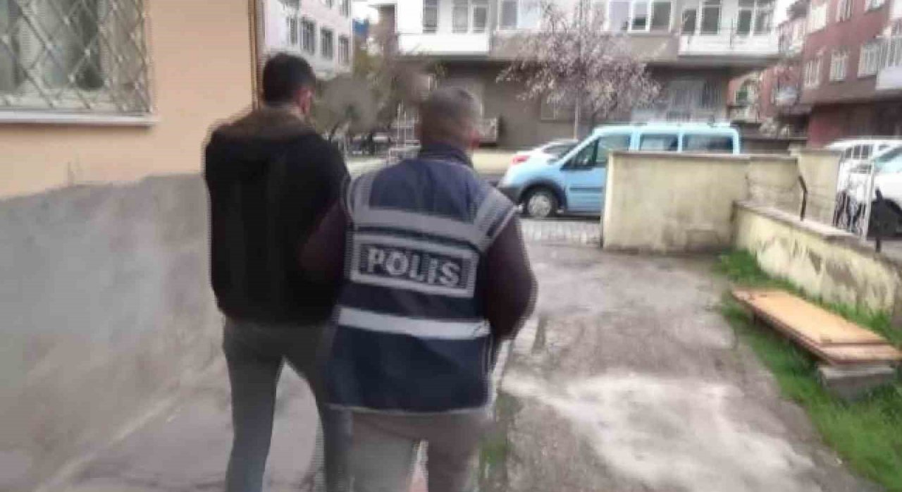 Aranan şahıslara 89 polis ile şafak operasyonu: 15 gözaltı