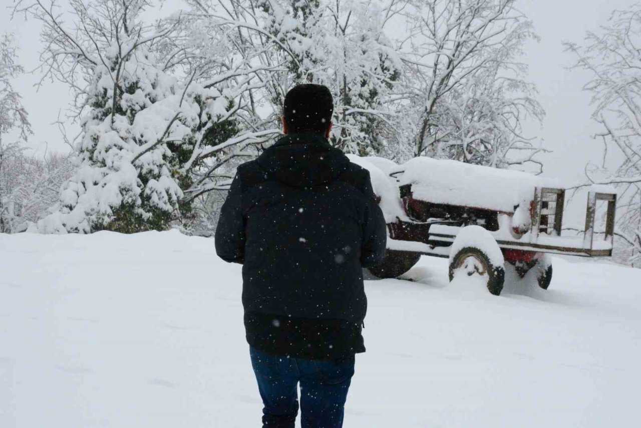 Samanlı Dağları’nın karla kaplı manzarası mest etti