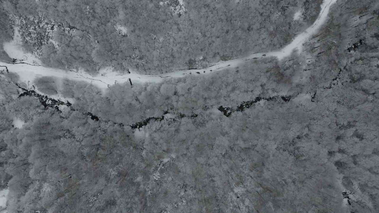 Samanlı Dağları’nın karla kaplı manzarası mest etti