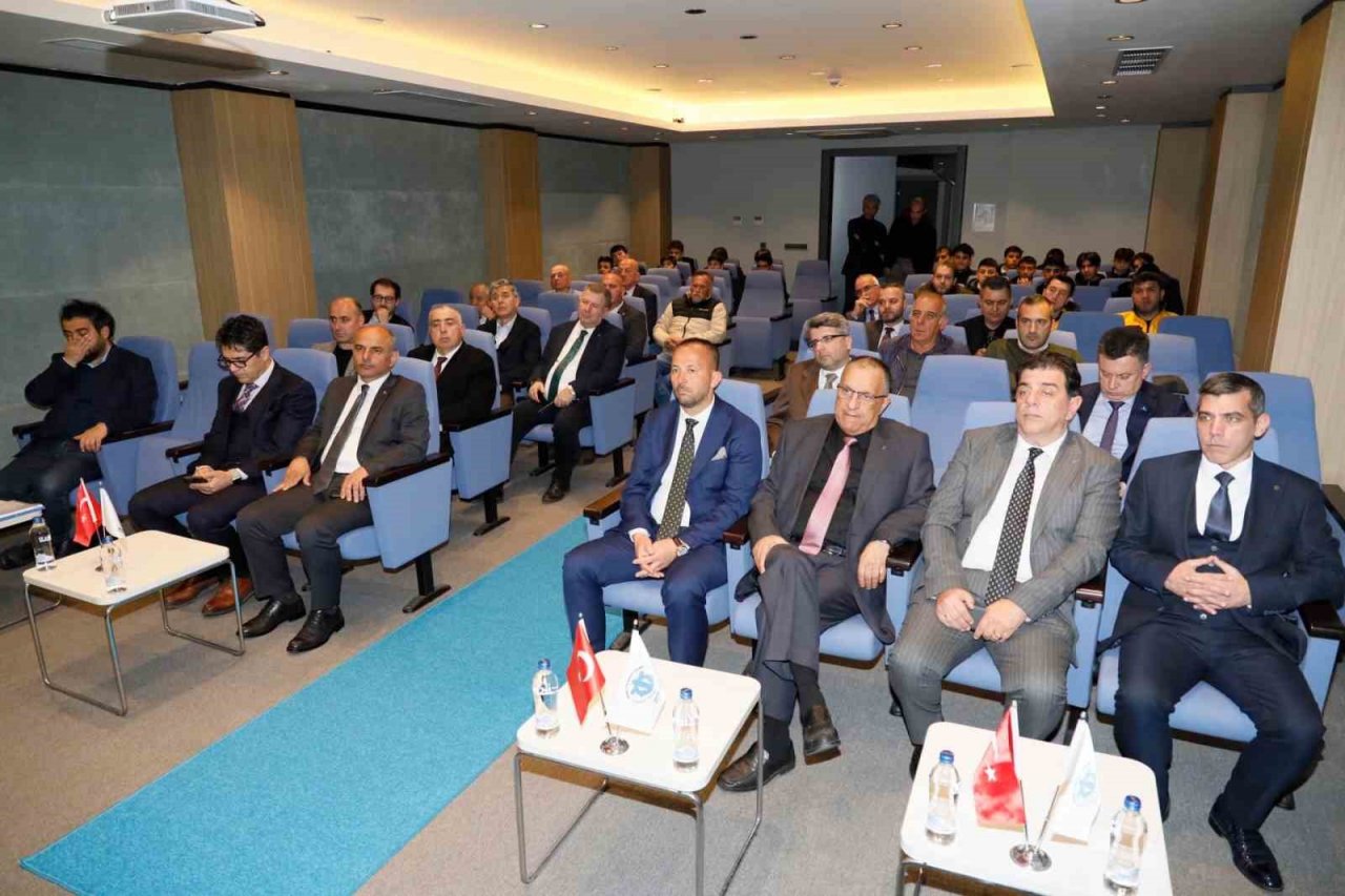 Başkan Söğüt, "Kocaeli, Türkiye’de en fazla yük ve konteyner elleçlenen limanlar arasında ilk sıradadır"