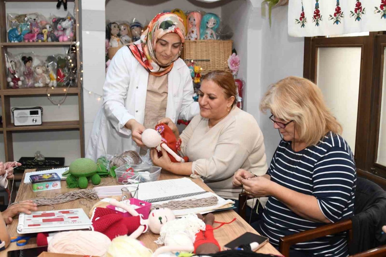 Hem öğrenip hem kazanıyorlar