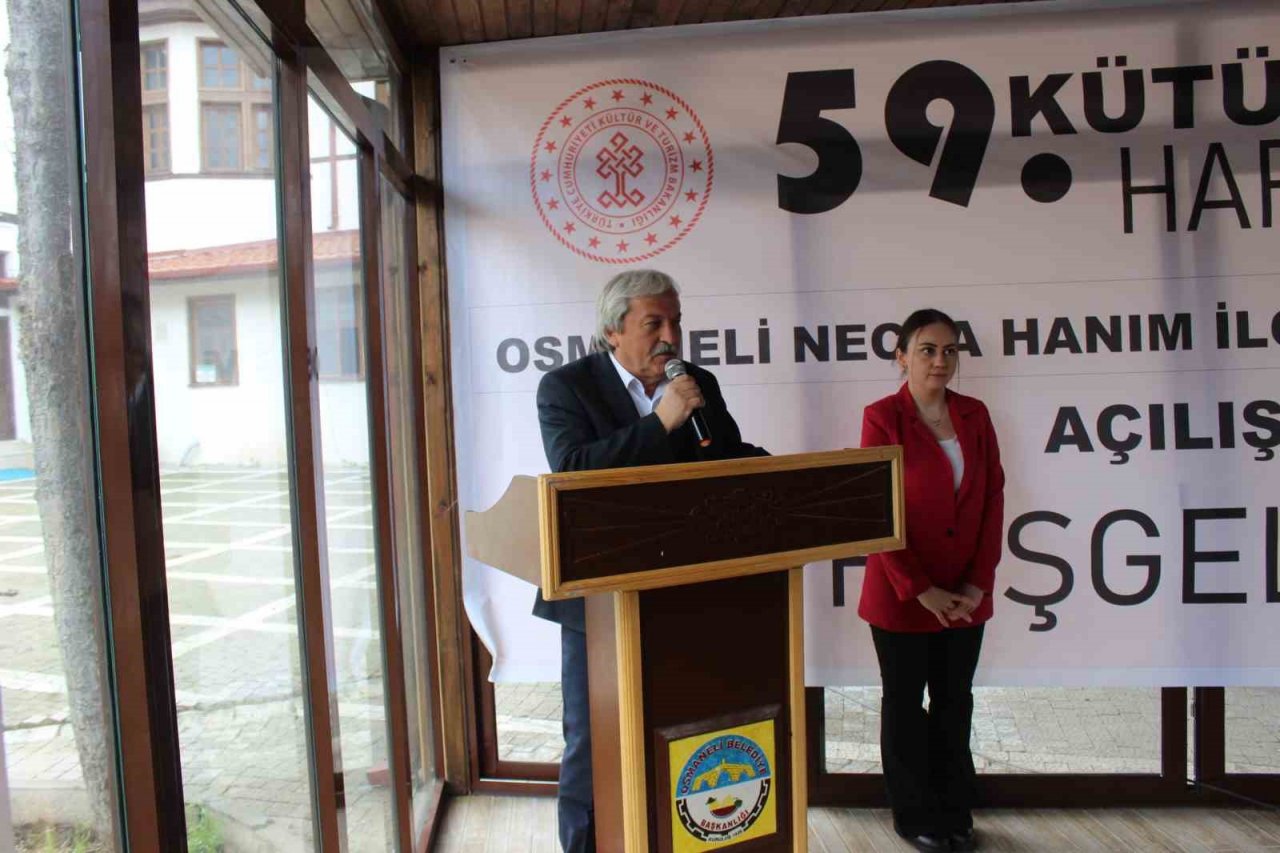 Osmaneli’nde ’Halk Kütüphanesi’ yeni yerinde hizmete açıldı