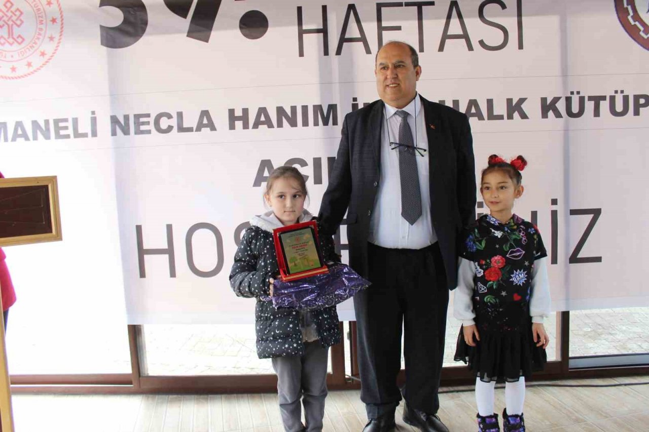 Osmaneli’nde ’Halk Kütüphanesi’ yeni yerinde hizmete açıldı