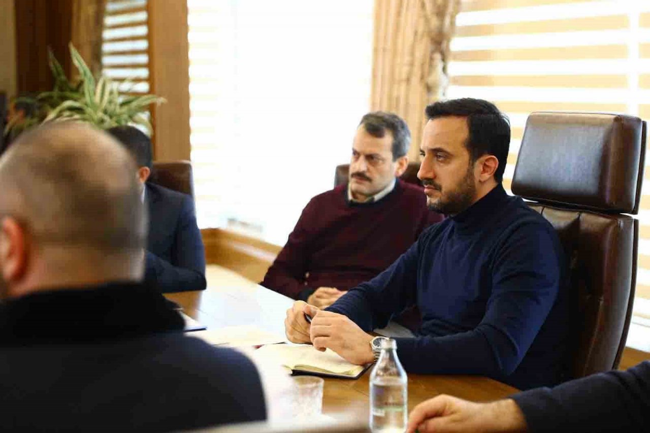 Uzmanlar Bağcılar’da yaşanılabilir mutlu çevreler oluşturmak için bir araya geldi