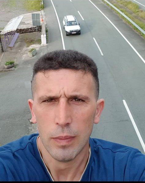 Artvin’de menfeze düşen araçta iki kişi can verdi