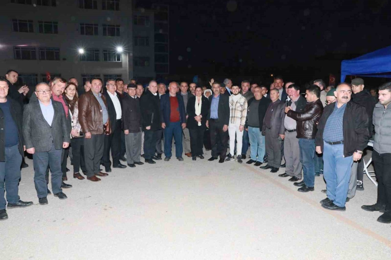 Aydın Büyükşehir, vatandaşları iftar sofralarında buluşturuyor
