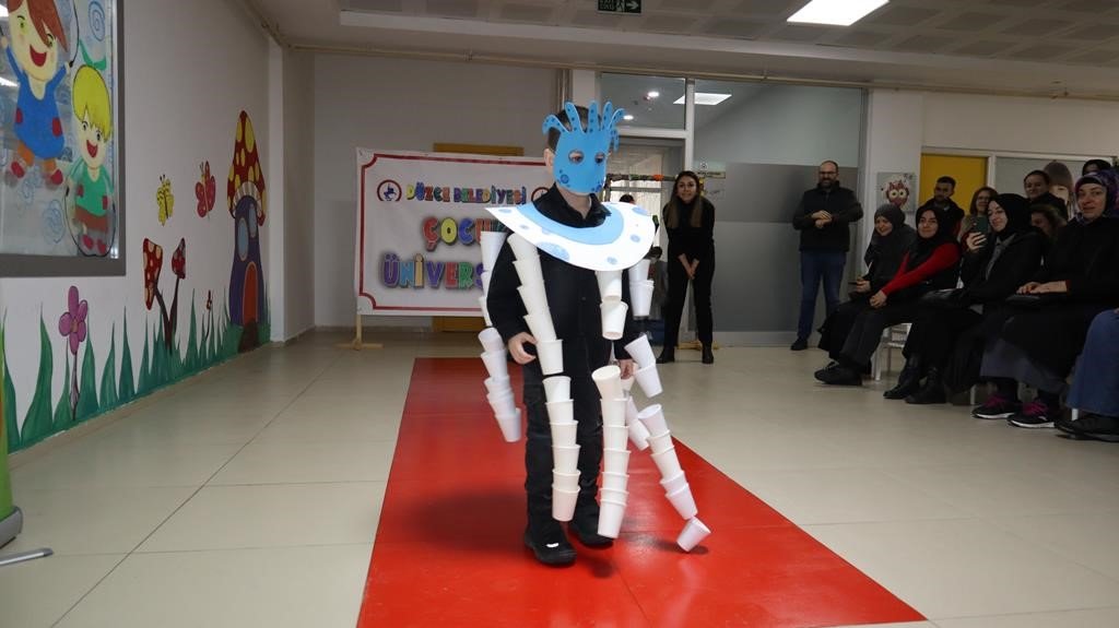 Sıfır atık gününde çocuklardan anlamlı etkinlik