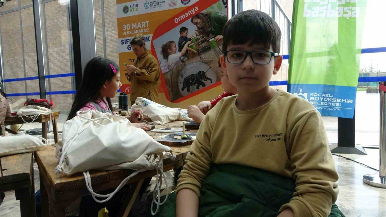 Minikler sıfır atık konusunu eğlenerek öğrendi