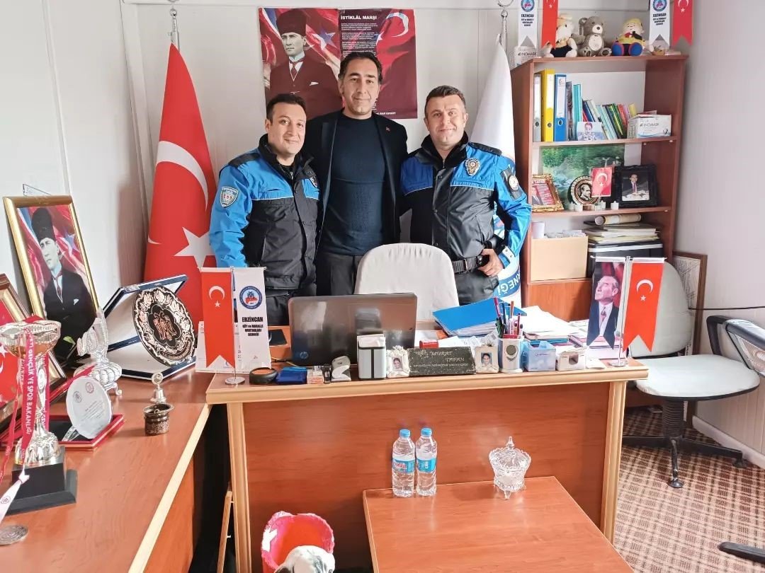 TDP ekipleri mahalle muhtarlarıyla bir araya geldi