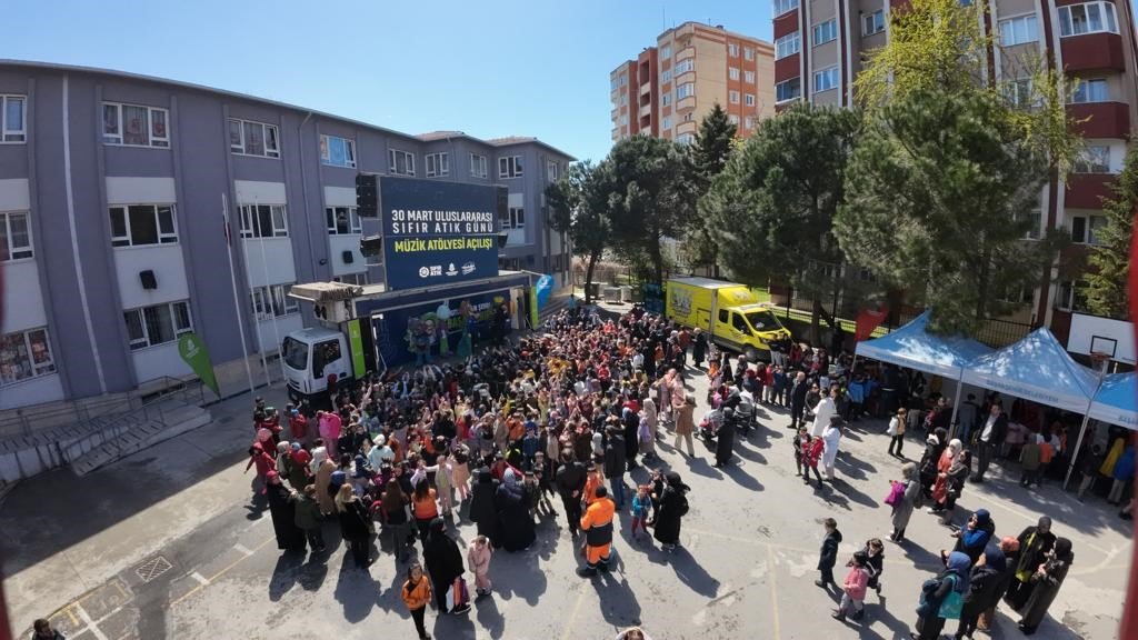 Başakşehir Belediyesi Uluslararası Sıfır Atık Günü nedeniyle etkinlikler düzenledi
