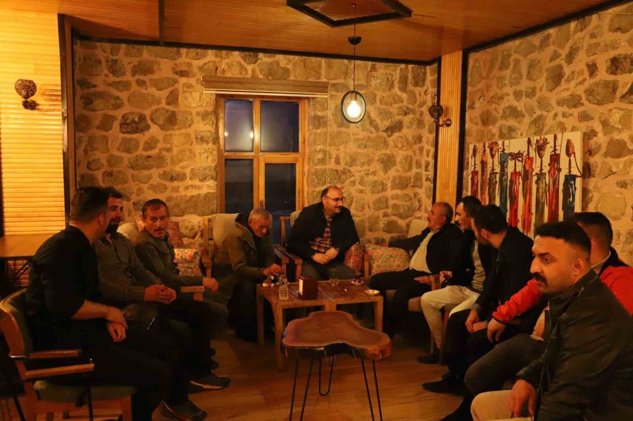 Başkan Ensar Dündar şehit aileleriyle iftarda buluştu