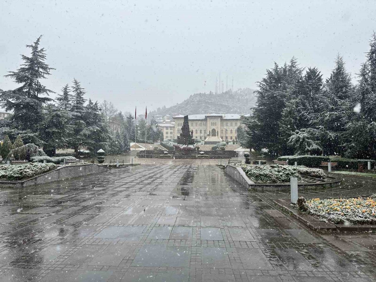 Kastamonu’da kar yağışı etkili oldu