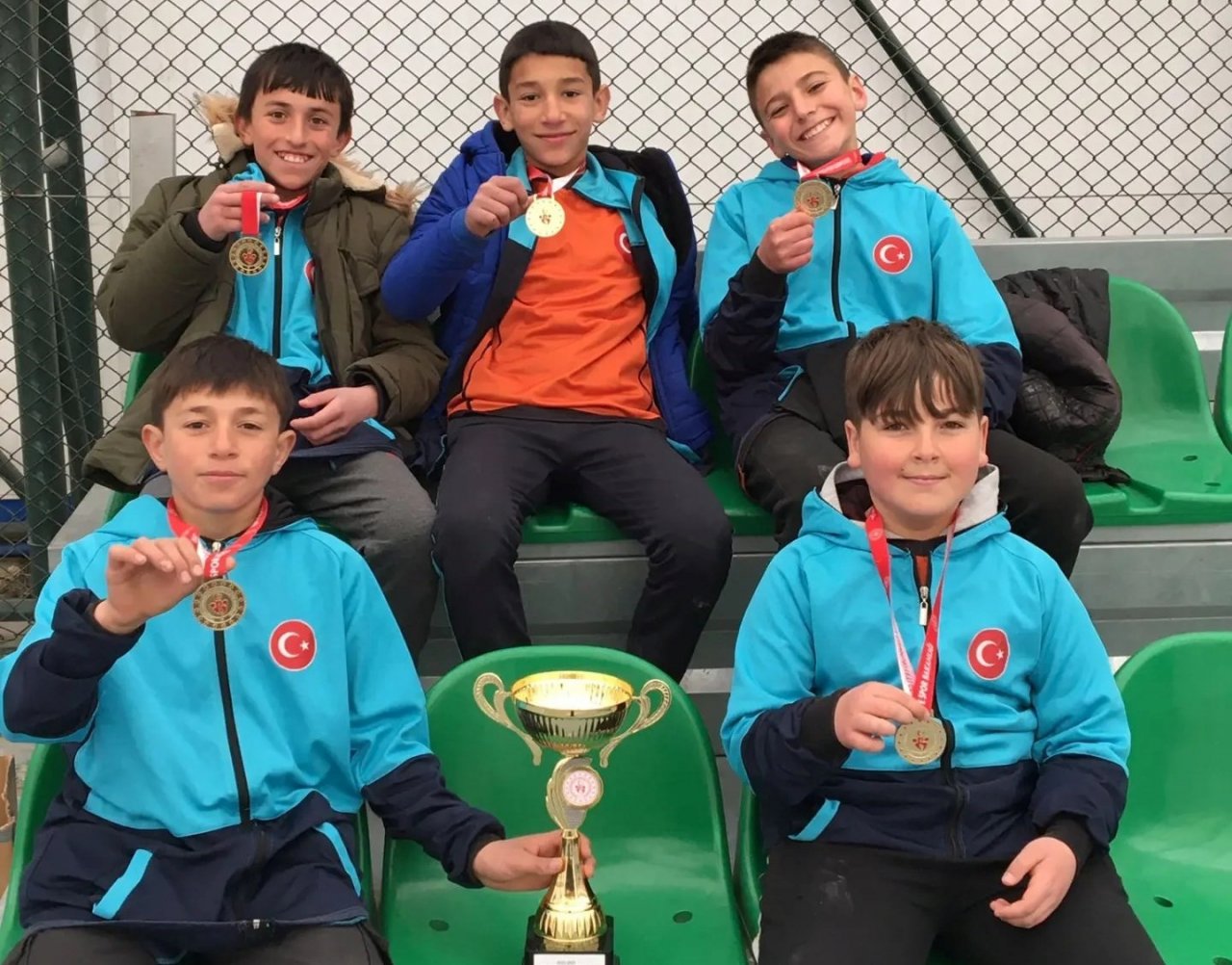 Köprüören Tek Termik Ortaokulu küçükler kız ve erkek bocce takımı il şampiyonu