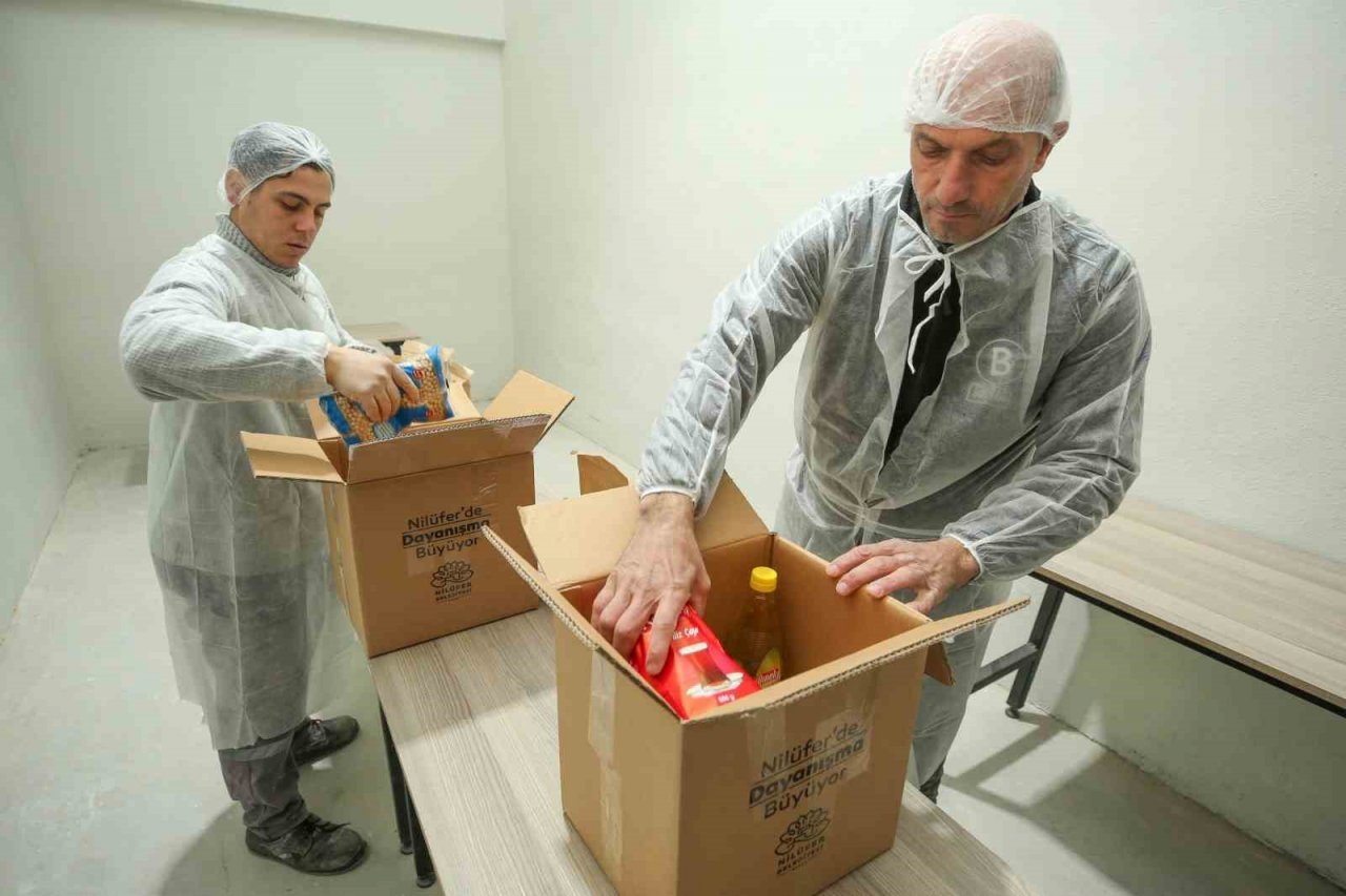 Nilüfer Belediyesi’nden binlerce haneye erzak desteği