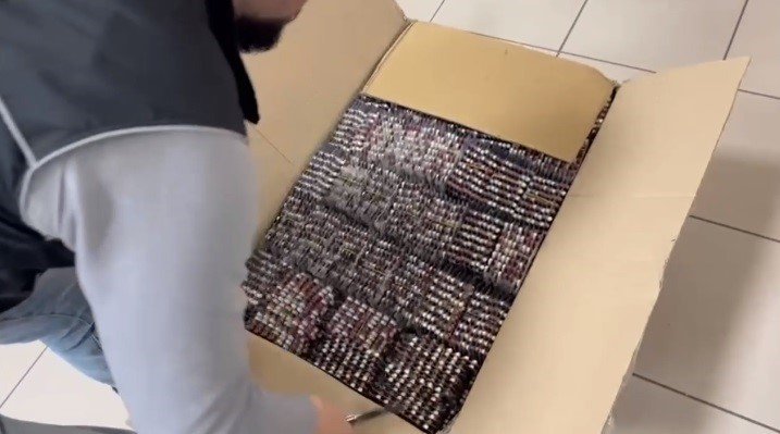 Otogarda yolcunun valizinden binlerce sentetik hap çıktı