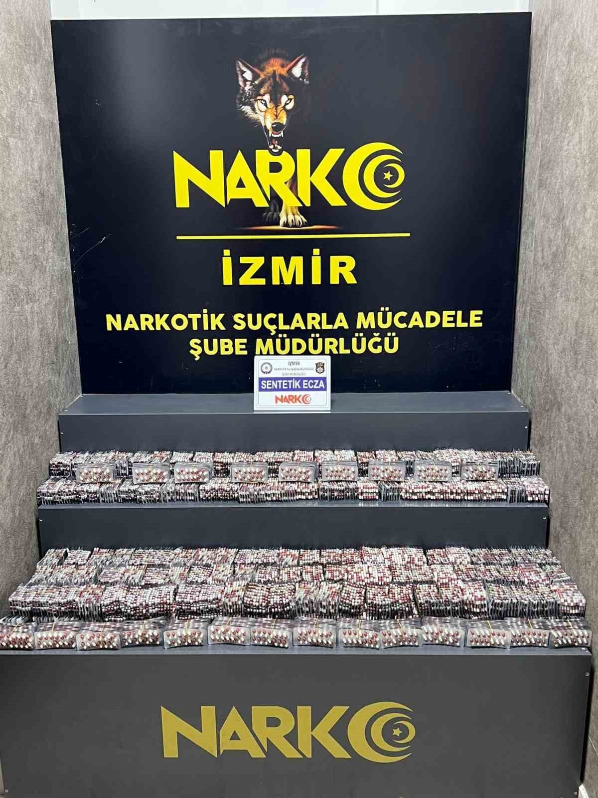 Otogarda yolcunun valizinden binlerce sentetik hap çıktı