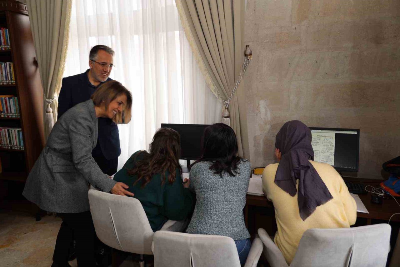 Nevşehir’de Paşa Konağı Halk Kütüphanesi açıldı