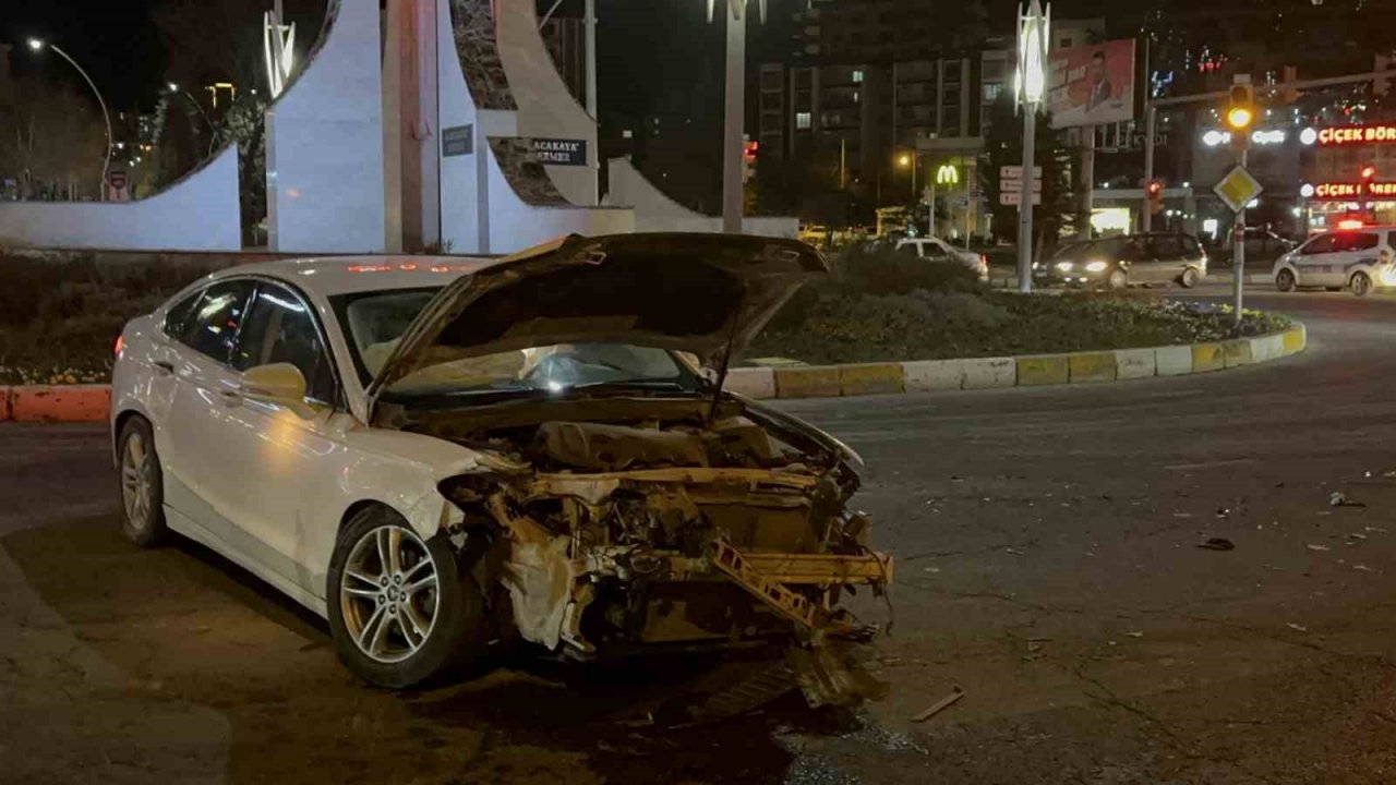 Deprem bölgesi Nurdağı’ndan babasının cenazesine geldi, kaza yaptı