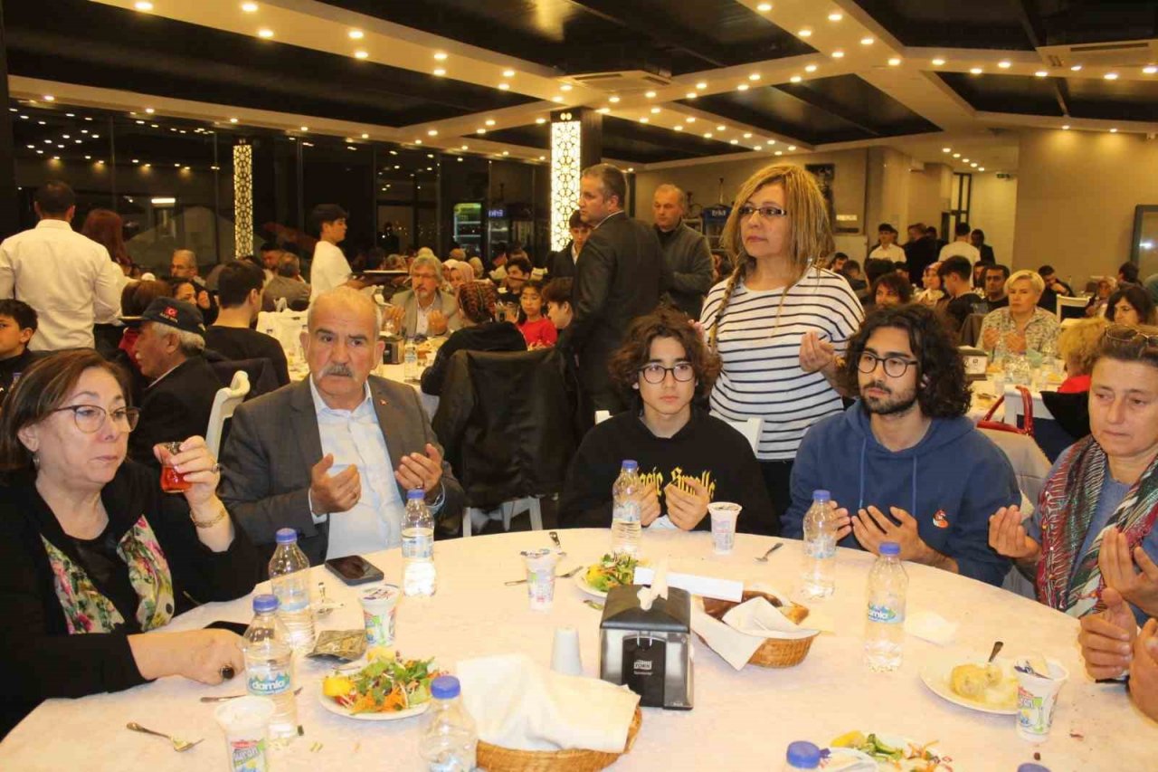 Kaymakam Karaman Şehit ve Gazi Aileleri ile iftarda buluştu