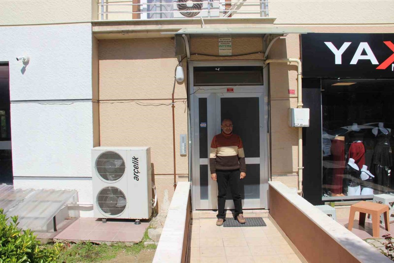 Evinin kirasının yüzde 250 arttığını ihtarname ile öğrendi