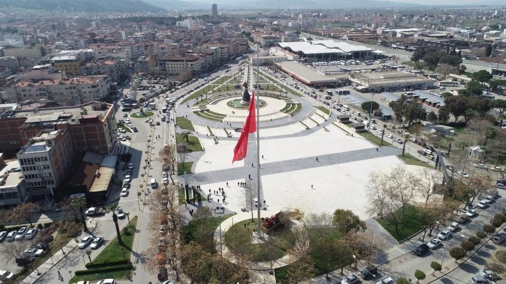 Başkan Kayda: “Salihli’yi 9 yılda dev yatırımlarla buluşturduk”