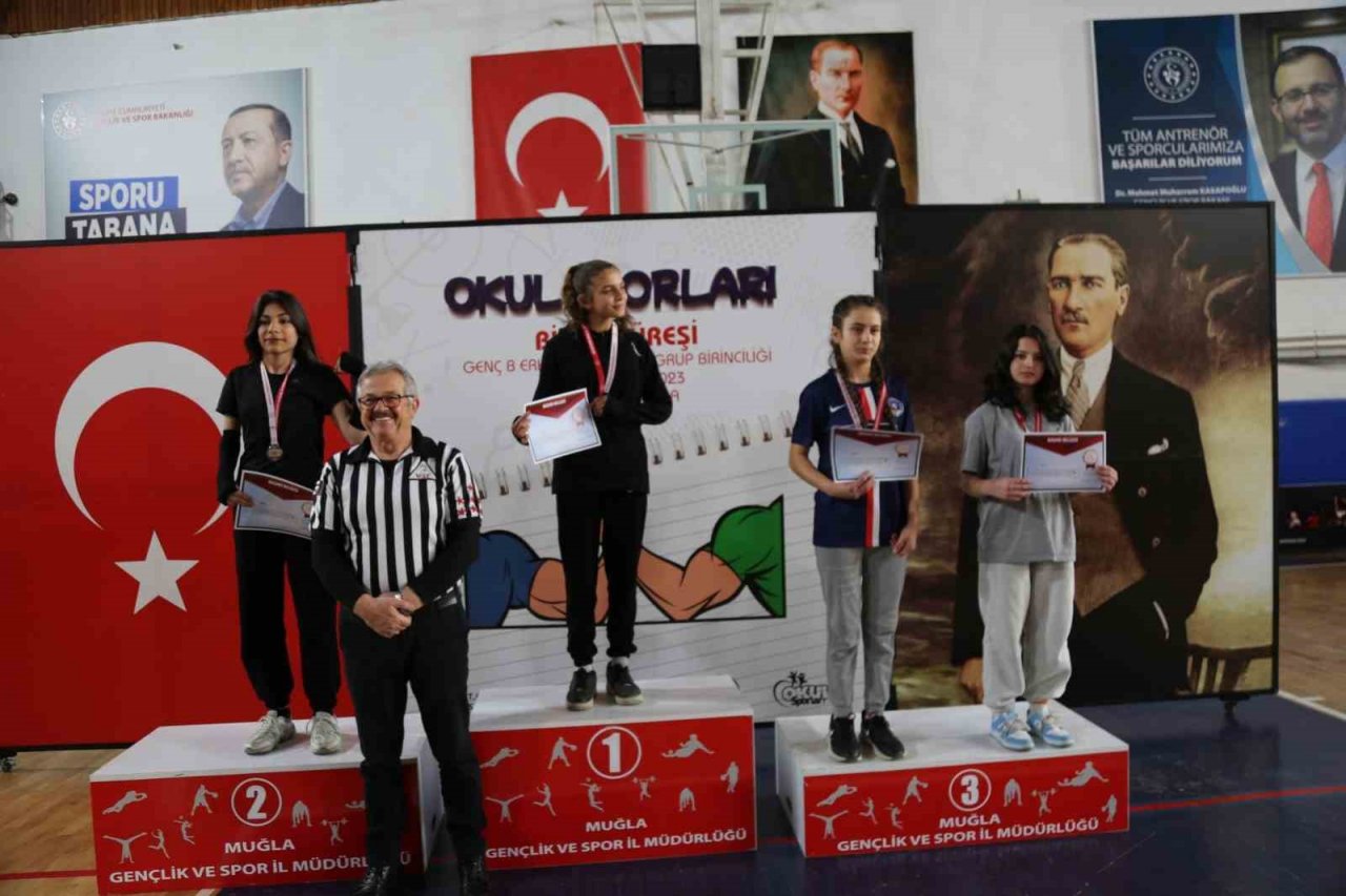 Okul sporları gençler bilek güreşi Muğla’da yapıldı