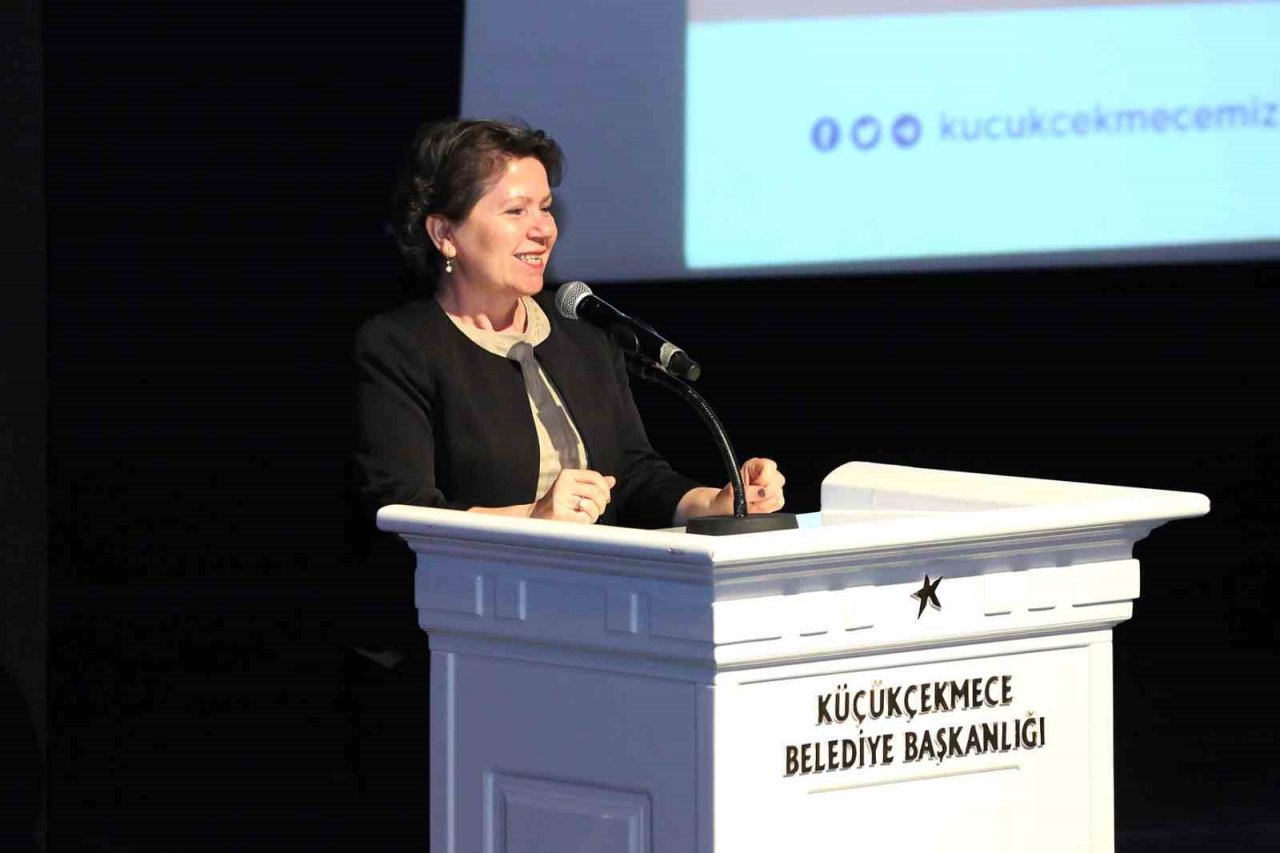 Küçükçekmece’de Kütüphane Haftası söyleşilerle kutlandı