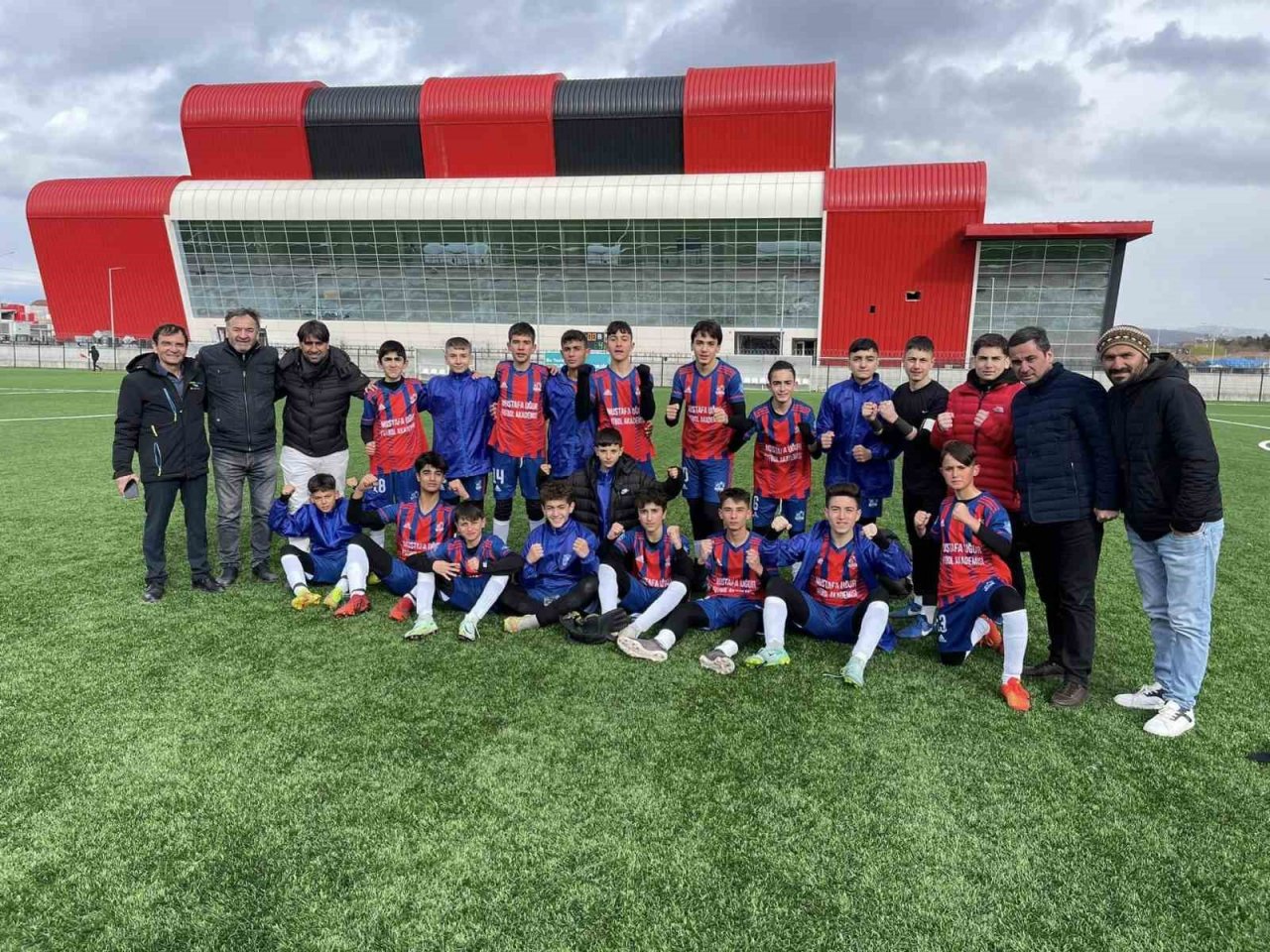 Erkiletspor farklı başladı