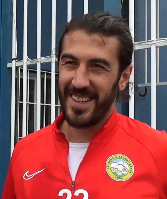 Talasgücü’nde Ahmet Şahbaz gollerini frikikten atıyor