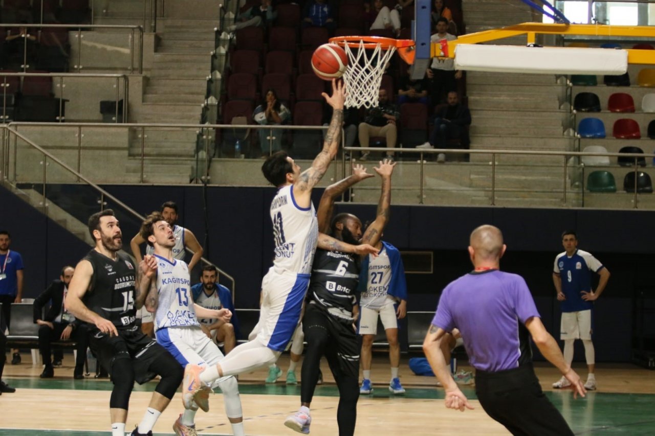 Türkiye Basketbol Ligi: Kocaeli BŞB Kağıtspor: 77 - Çağdaş Bodrumspor: 92