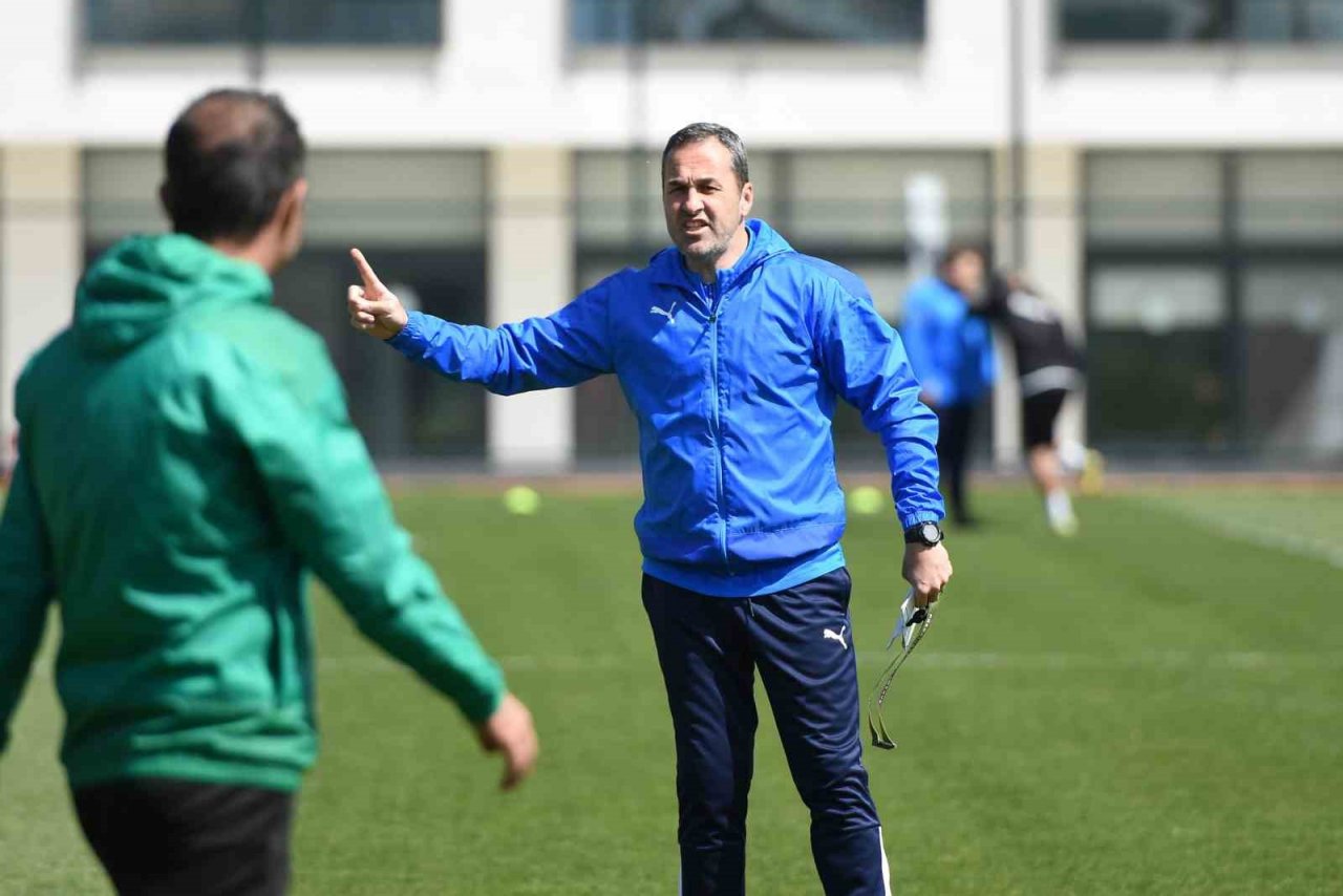 Manisa FK’da Gençlerbirliği maçı hazırlıkları tamamlandı