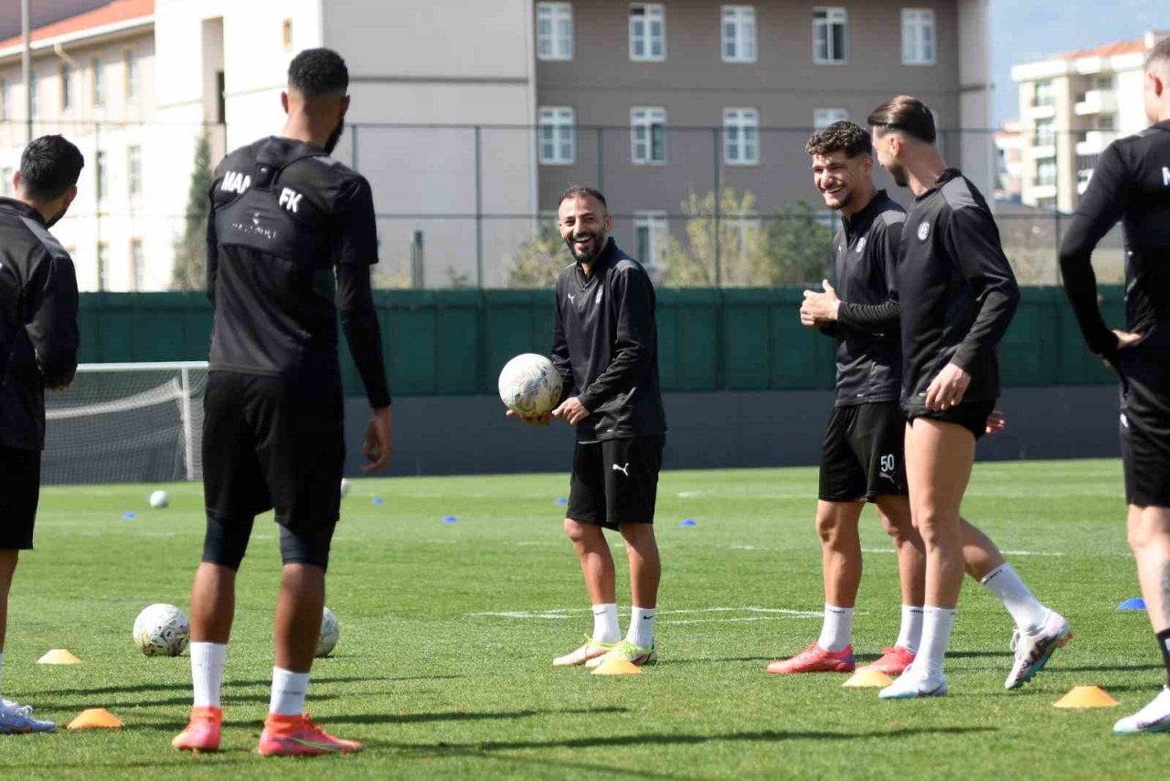 Manisa FK’da Gençlerbirliği maçı hazırlıkları tamamlandı