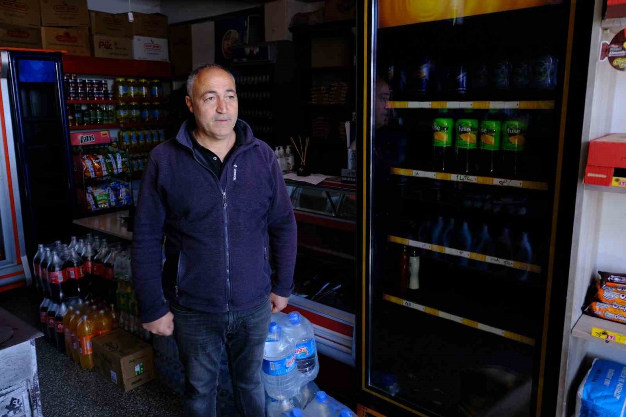 Erzincan’da kar maskeli hırsızlık