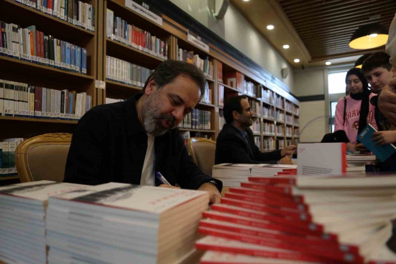 Ramazan söyleşisinde okuma kültürü anlatıldı