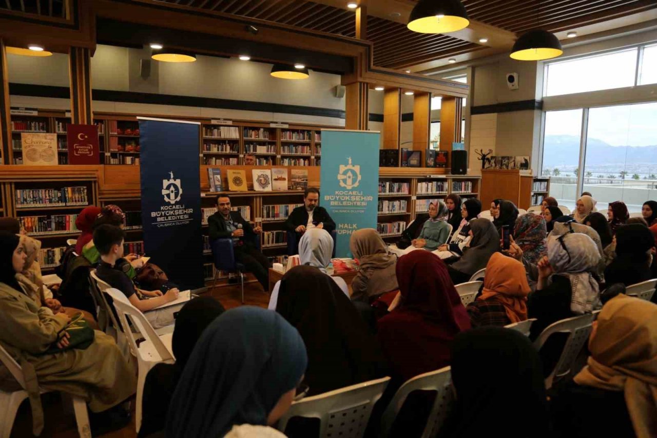 Ramazan söyleşisinde okuma kültürü anlatıldı