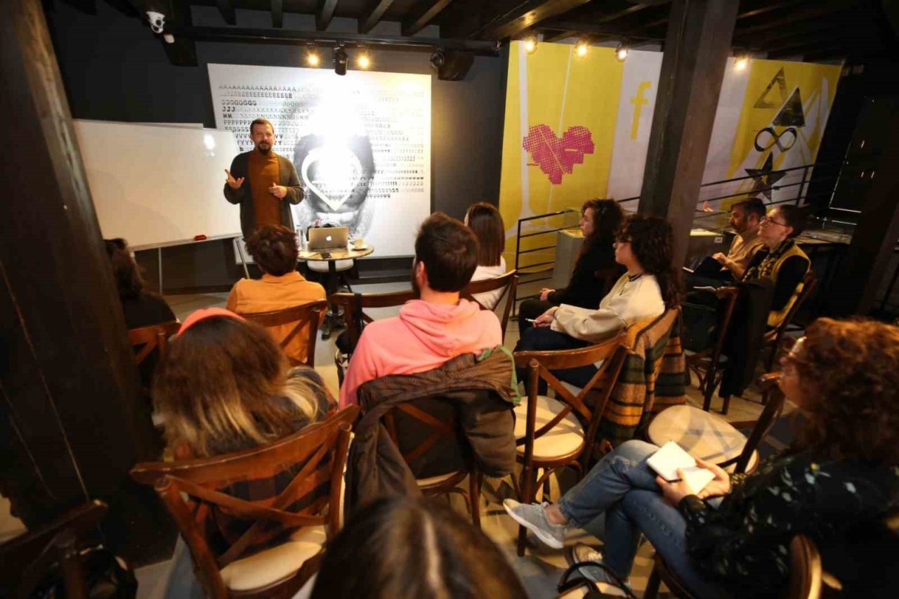 Nilüfer’de ’Toplanamayan Toplum’ atölyeleri başladı