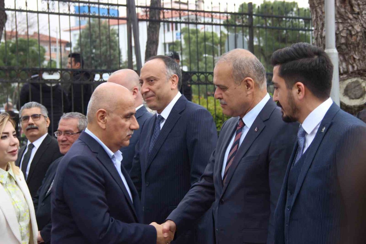 Ortaca Belediye Başkanı Uzundemir’den Bakan Kirişçi’ye teşekkür