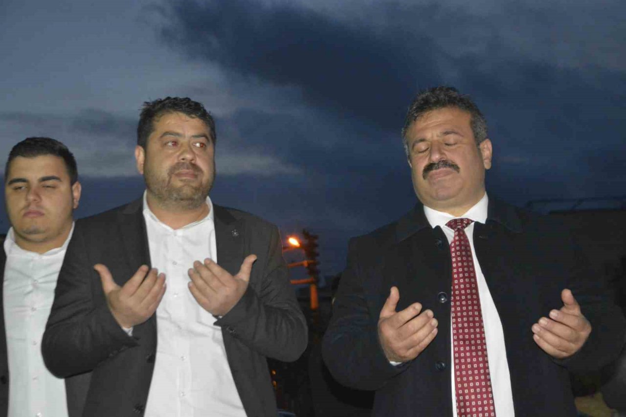 Osmaniye Milletvekili Aday Adayı Keleş, depremzedelerle iftar yaptı