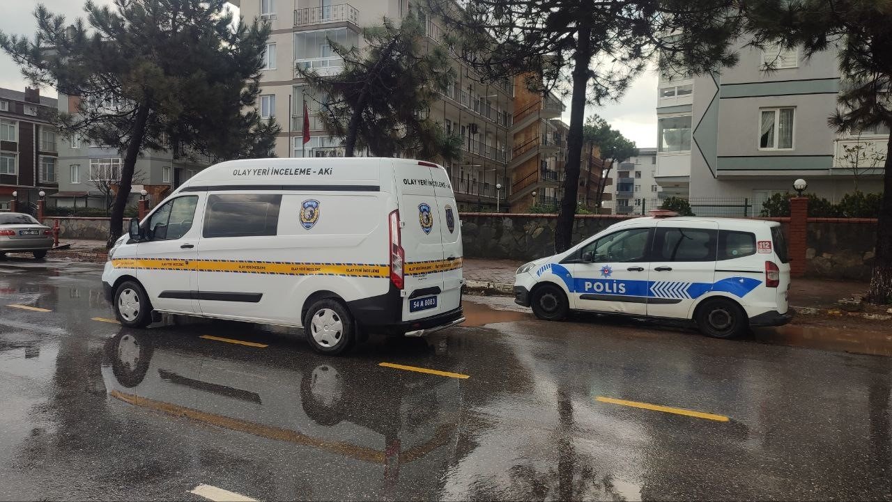 Kolonya içtiği iddia edilen 61 yaşındaki adam hayatını kaybetti