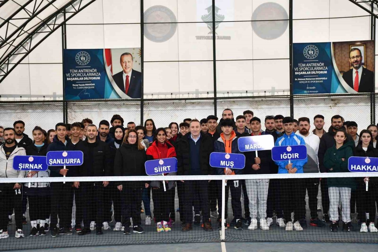Şırnak’ta tenis bölge müsabakasına 145 sporcu katılıyor