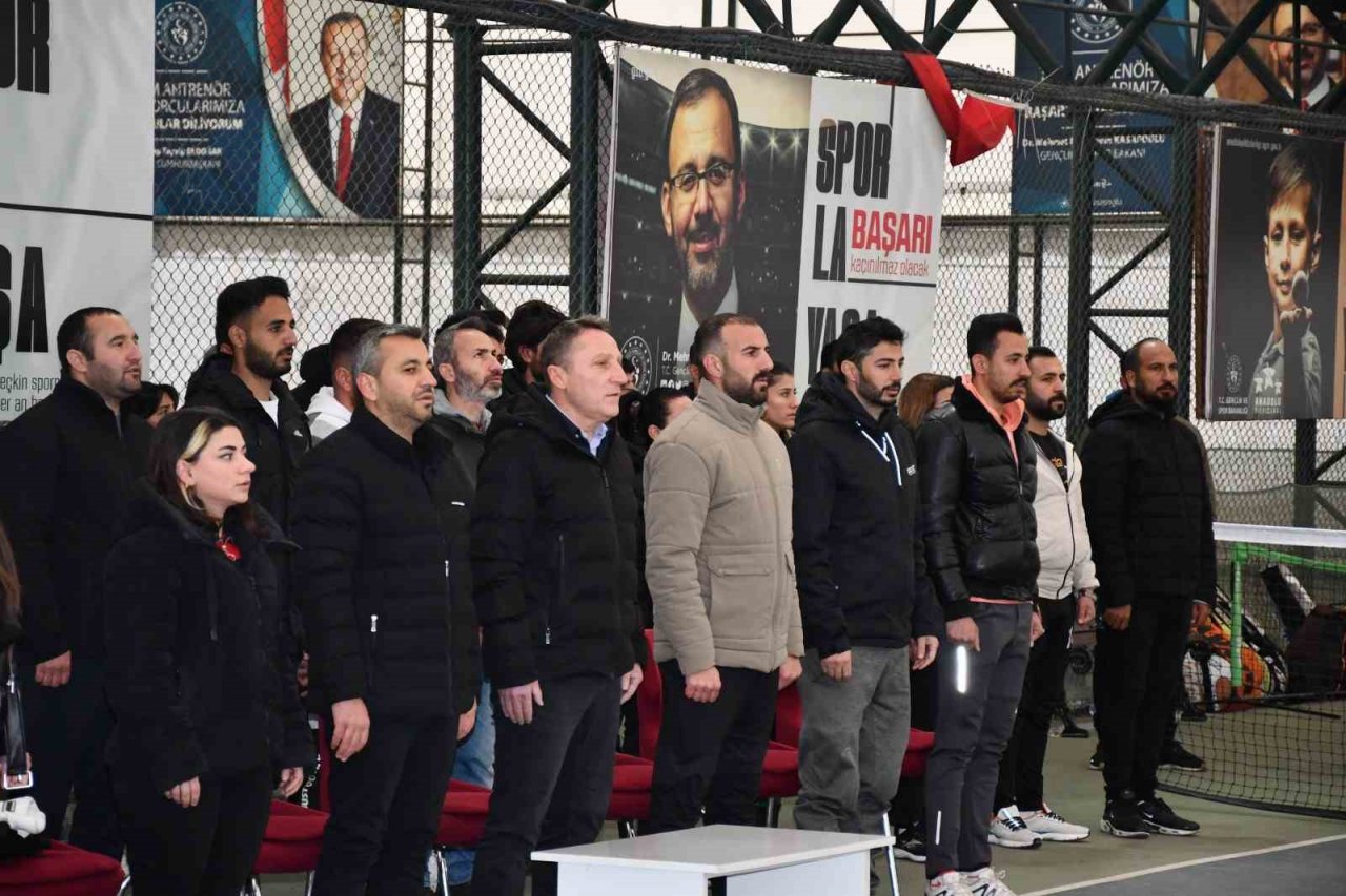 Şırnak’ta tenis bölge müsabakasına 145 sporcu katılıyor