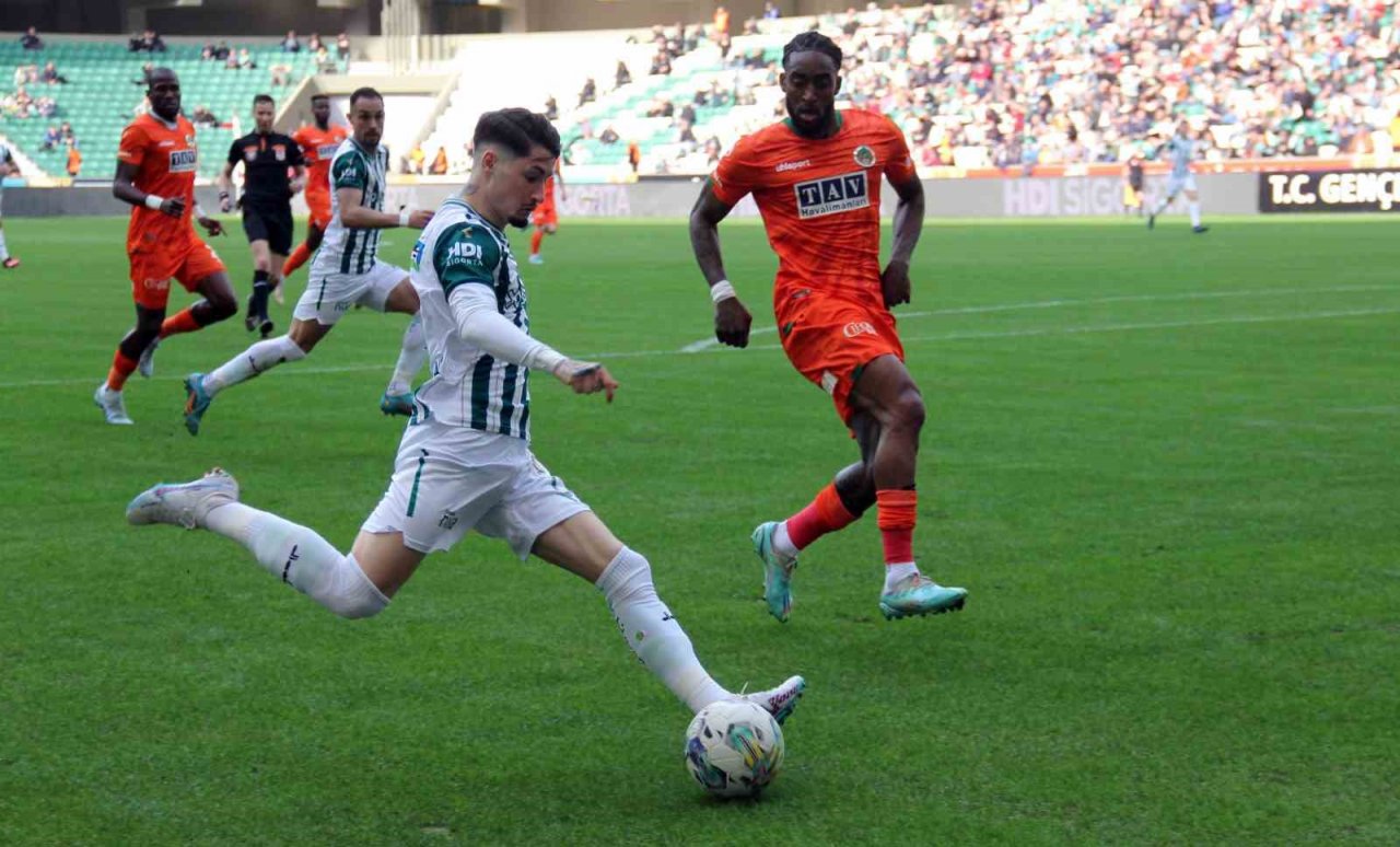 Spor Toto Süper Lig: Giresuspor: 2 - Alanyaspor: 2 (Maç sonucu)