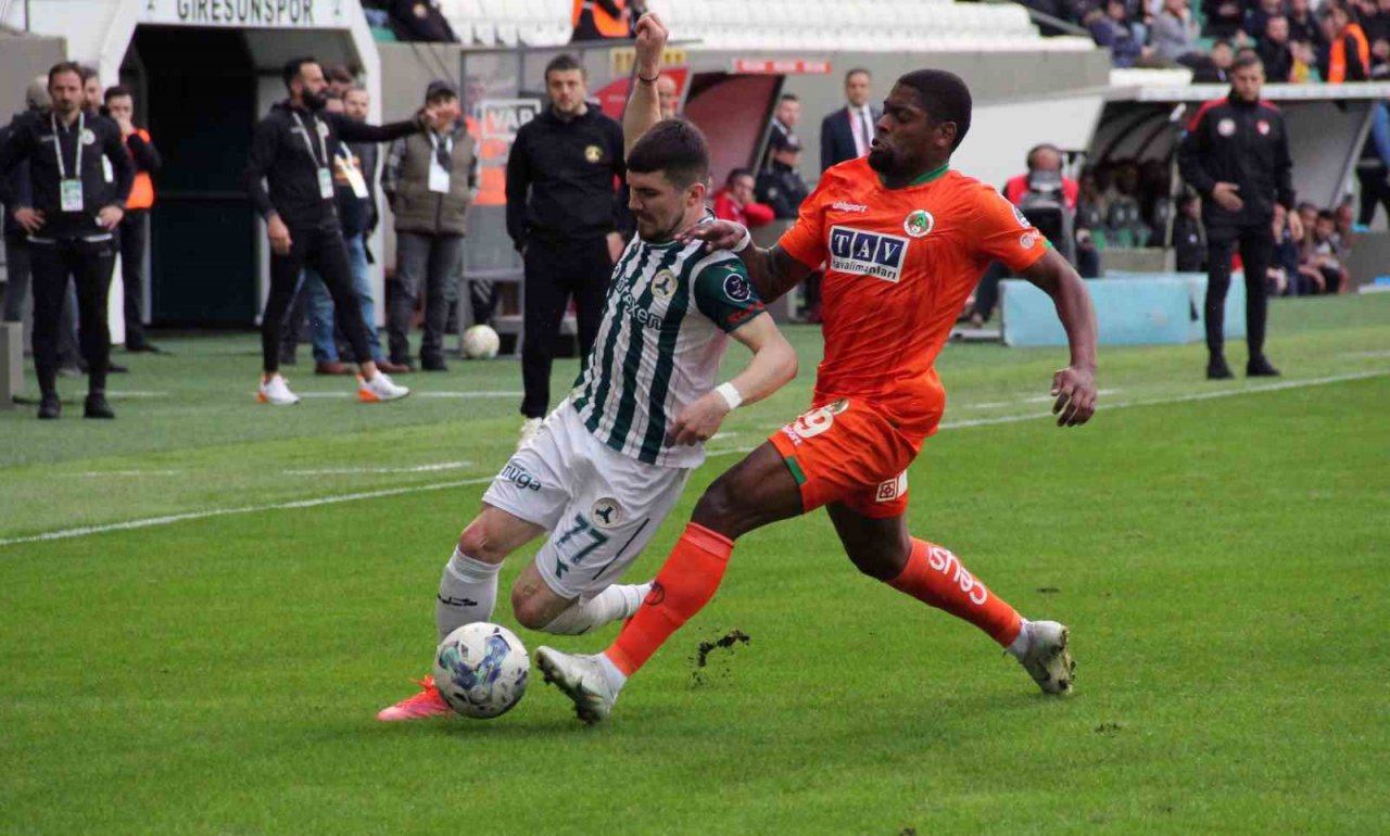Spor Toto Süper Lig: Giresuspor: 2 - Alanyaspor: 2 (Maç sonucu)