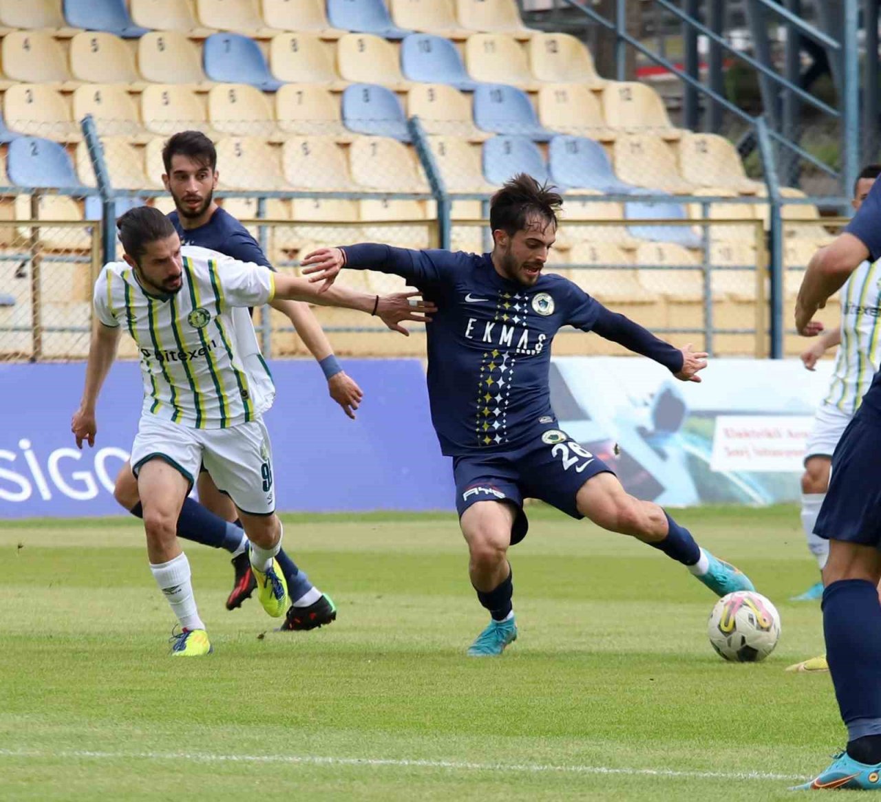 TFF 2. Lig: Menemen FK: 1 - Şanlıurfaspor: 2